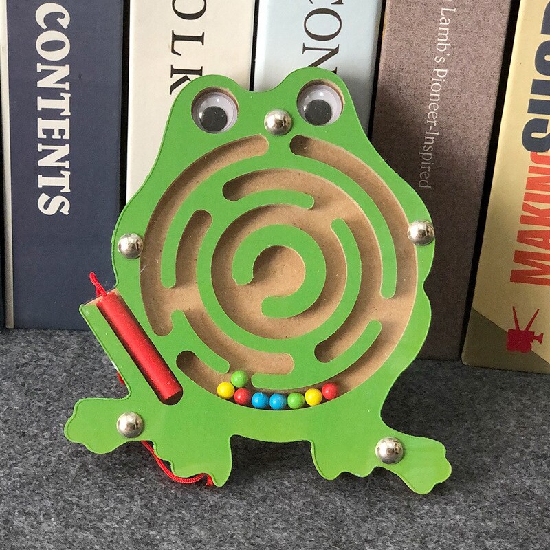 Wooden Magnetic Maze Animal