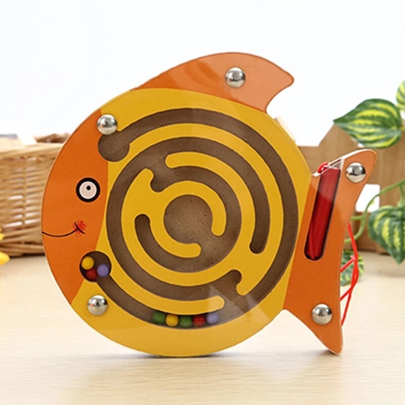 Wooden Magnetic Maze Animal